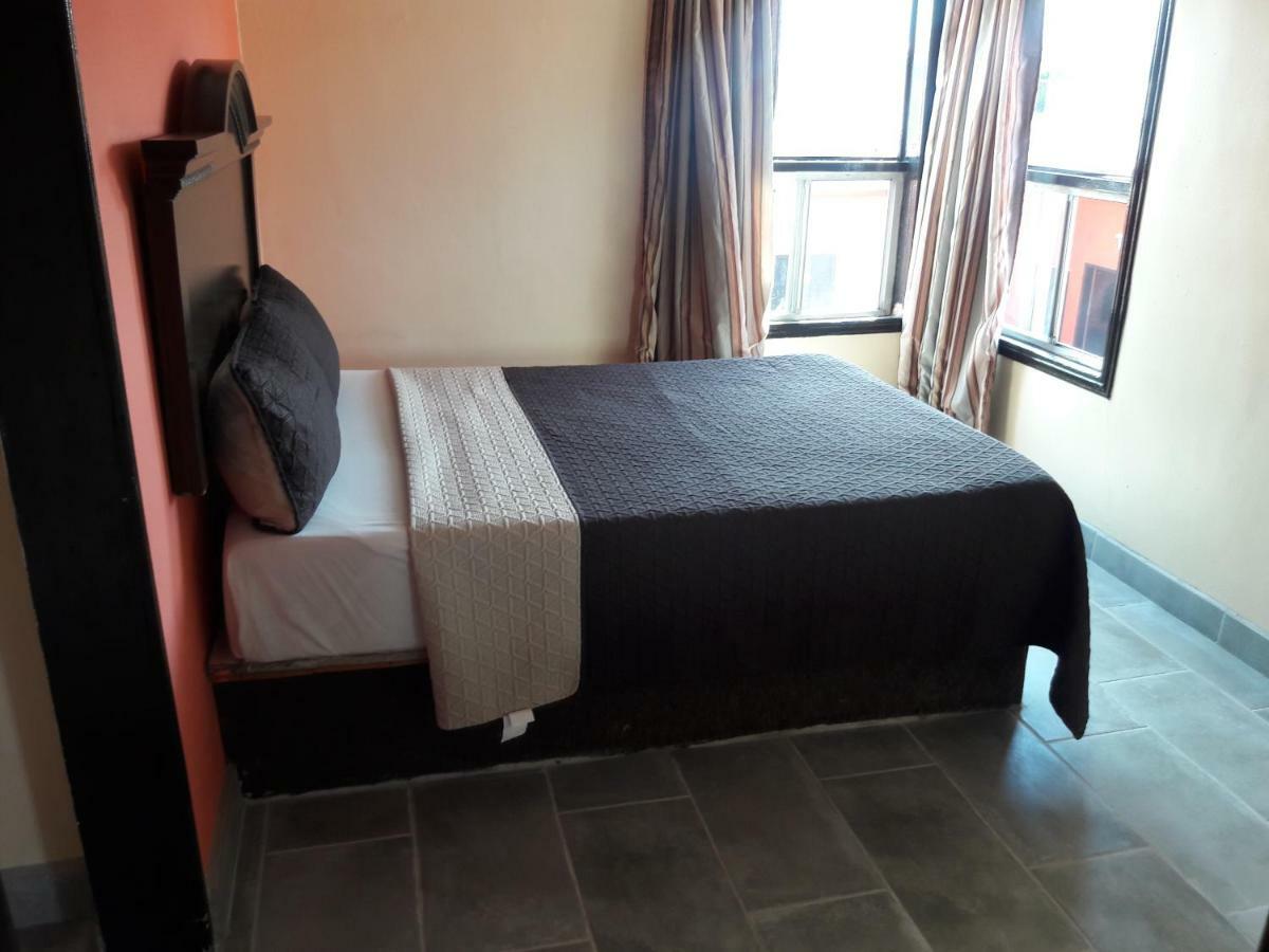 Motel Agora 엔세나다 외부 사진